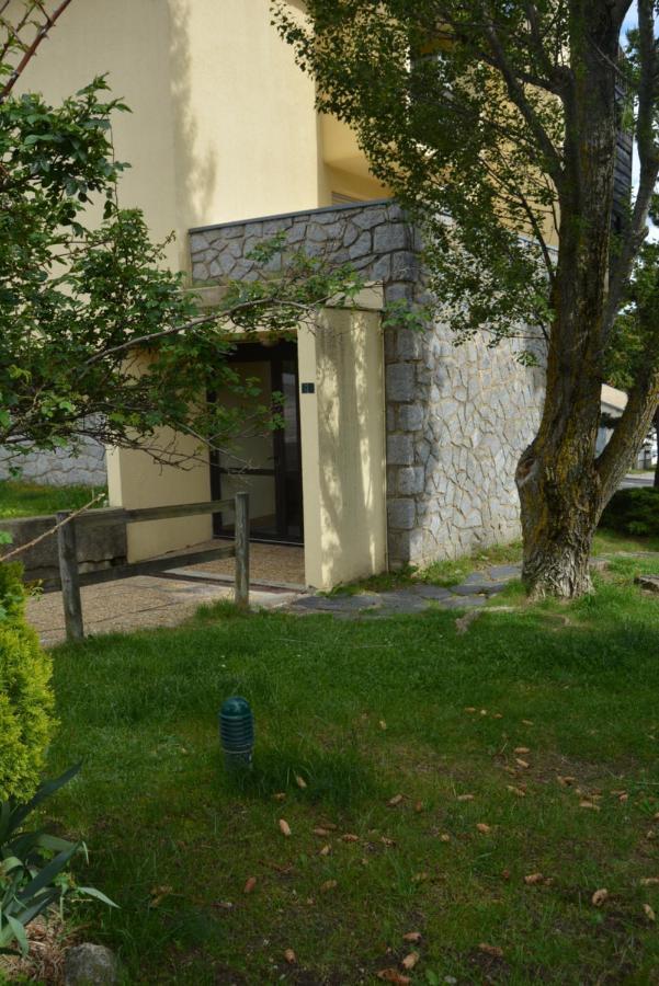 Studio Marmotte Font-Romeu 4 Personnes Avec Balcon Residence Val Soleil Entierement Renove En Juin 2021 Place De Parking & Wifi Gratuit , Draps & Serviettes De Toilettes Non Inclus, Sabanas Y Toallas No Incluidos 外观 照片